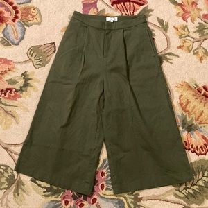 Vis a Vis high waist wide leg capris culottes pants khaki olive green 27 waist